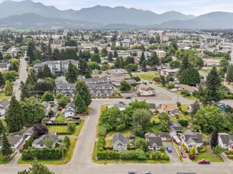 46028 King Avenue, Chilliwack, BC, V2P 3B4 - 36