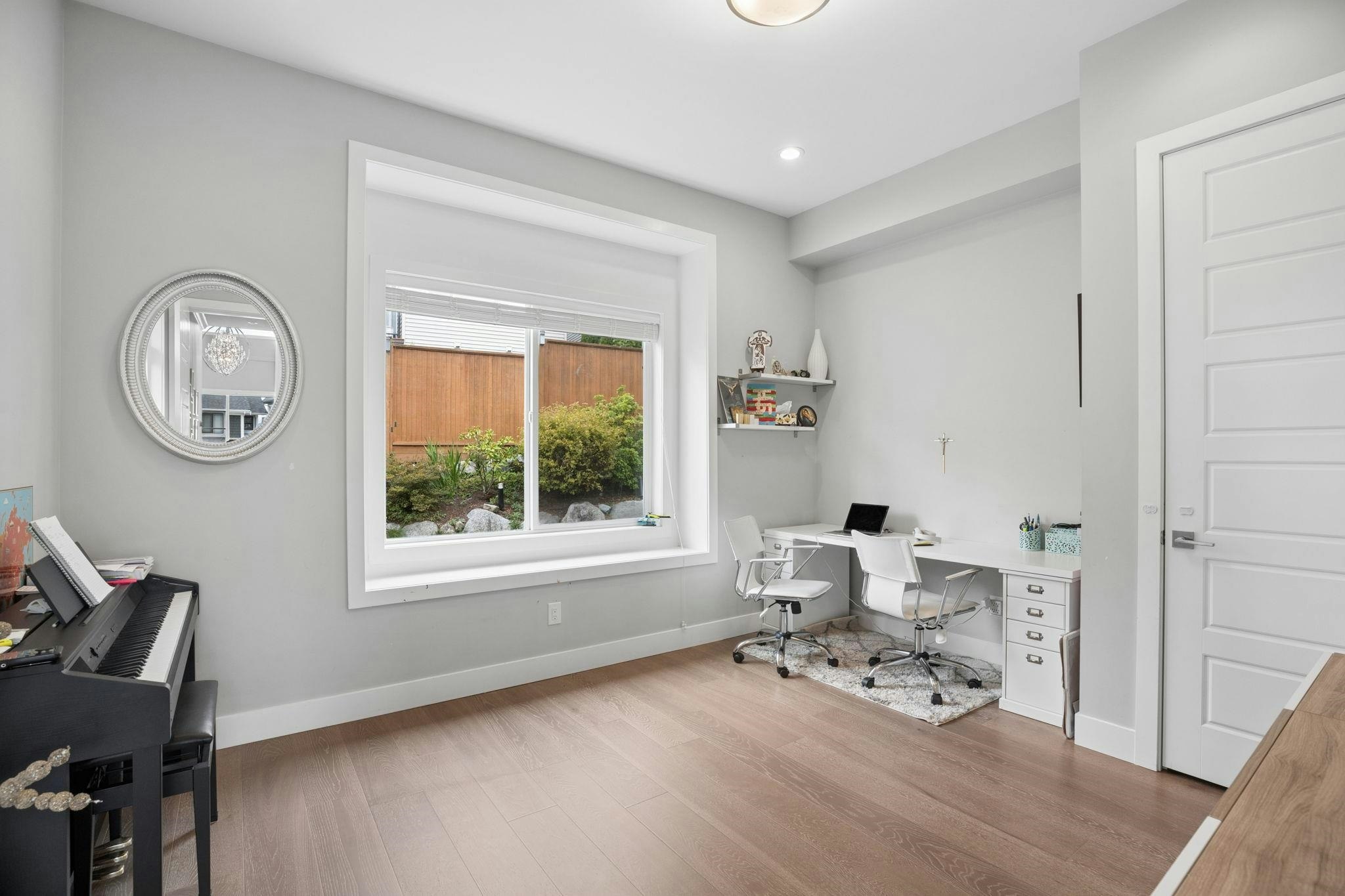 1402 Shay Street, Coquitlam, BC, V3E 0L5 - 27