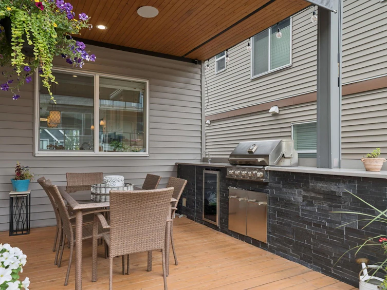 1402 Shay Street, Coquitlam, BC, V3E 0L5 - 35