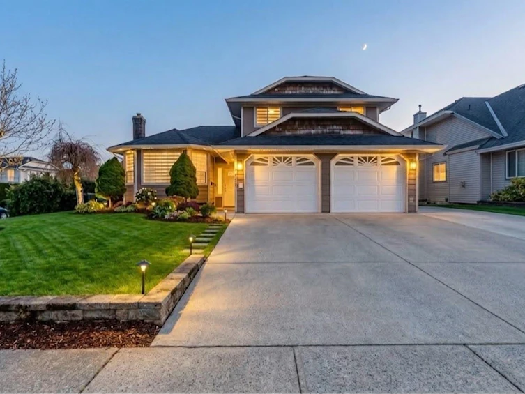 32066 Sorrento Avenue, Abbotsford, BC, V2T 5B7