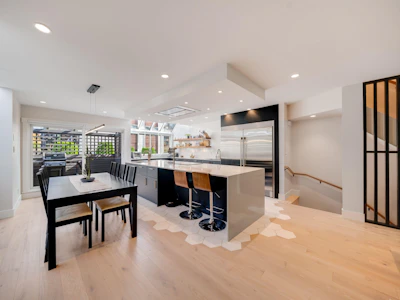 2022 Chesterfield Avenue - 2