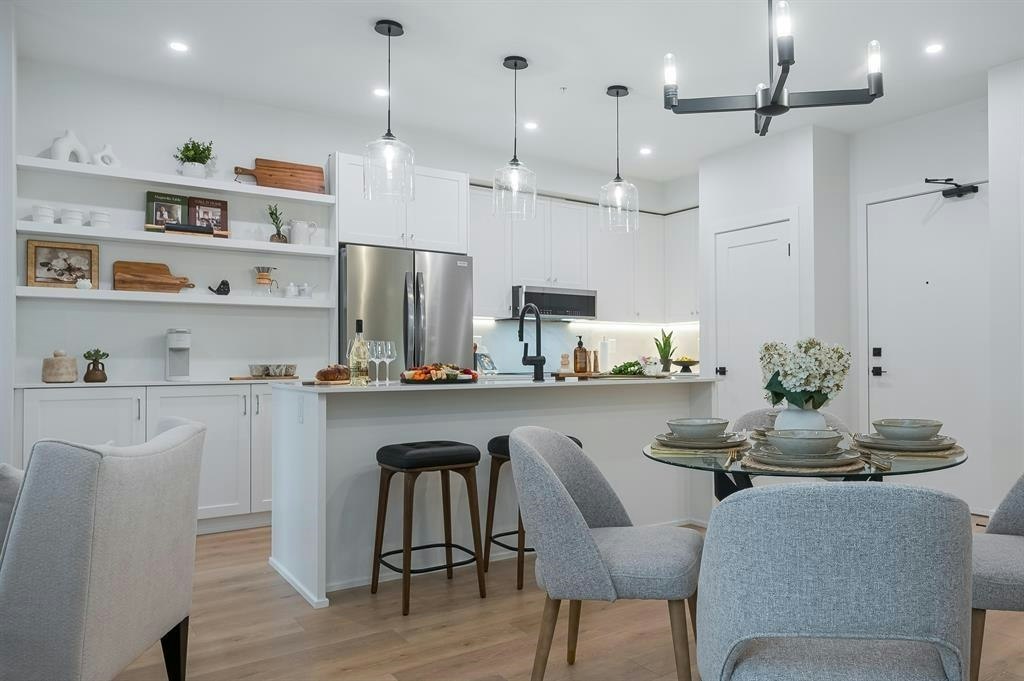 506-46185 Thomas Road - 3