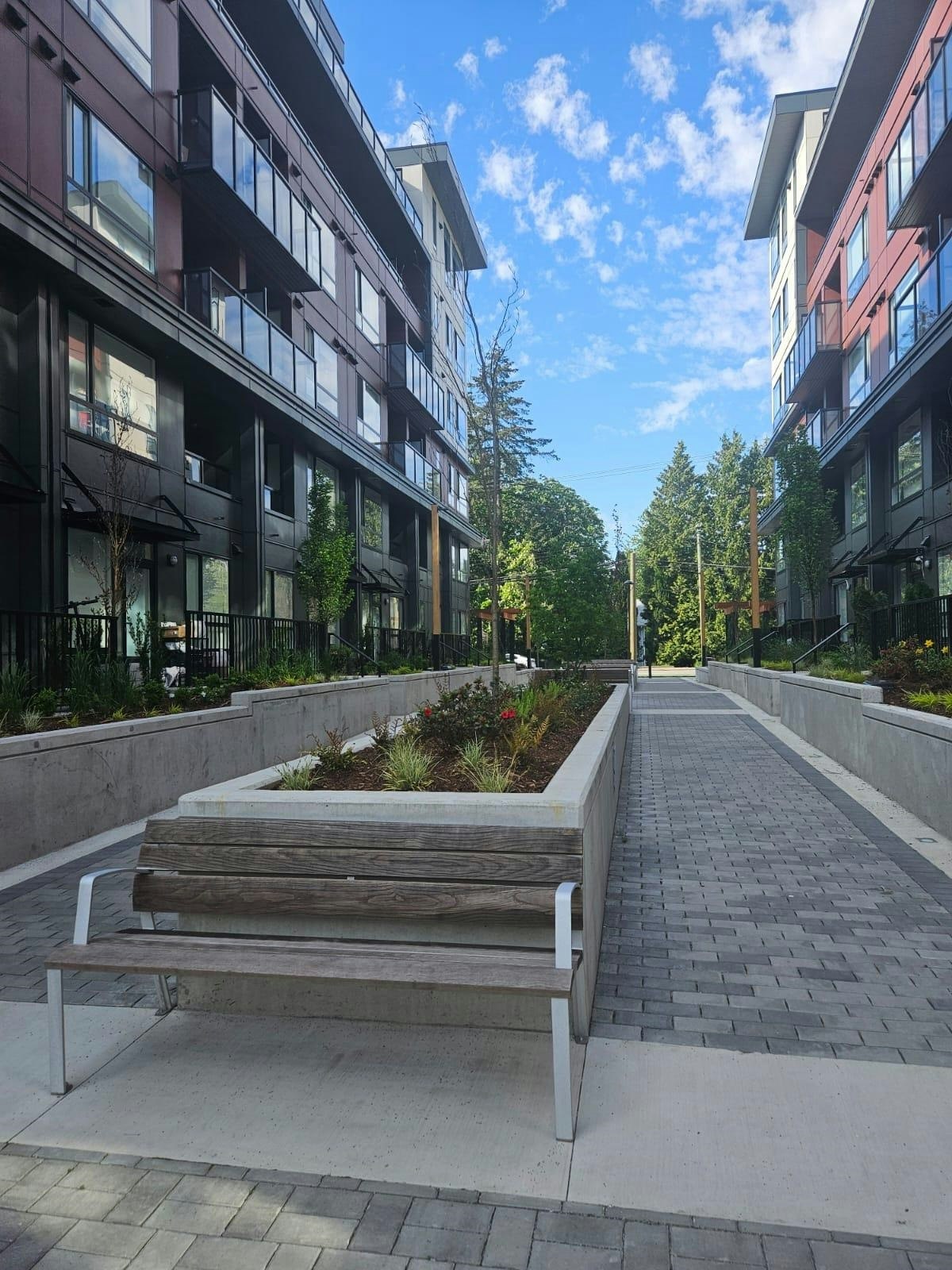 E405-13858 108 Avenue, Surrey, BC, V3T 0T8 - 9