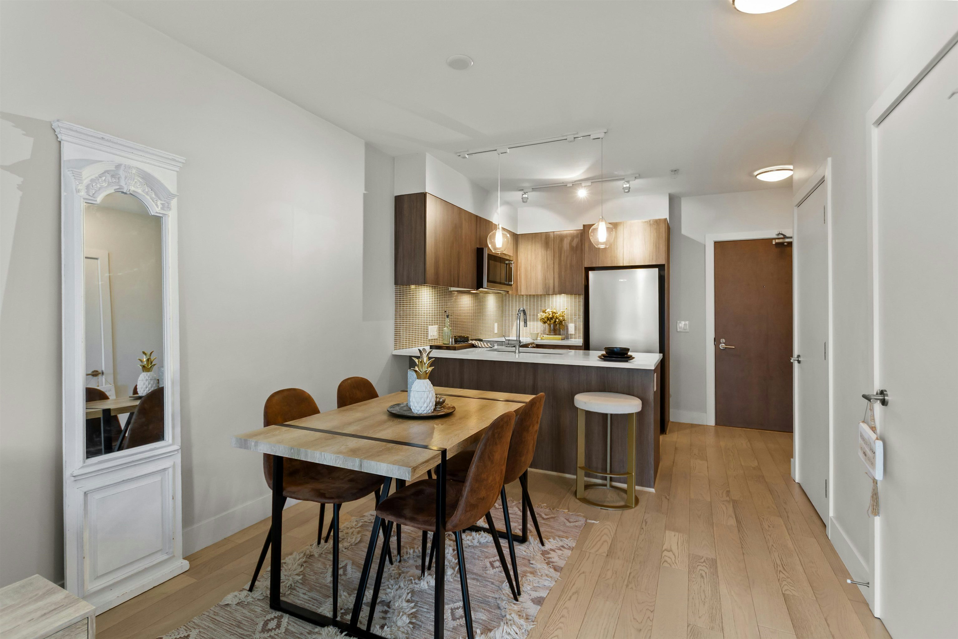 509-2477 Carolina Street, Vancouver, BC, V5T 0G8