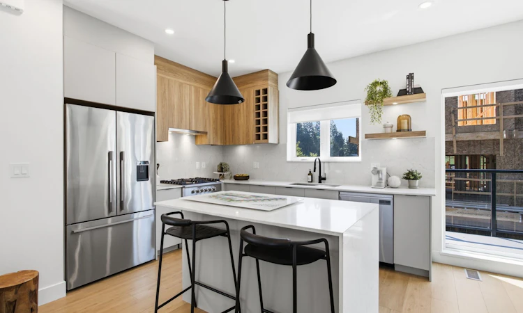 192-1292 Rosenberg Way