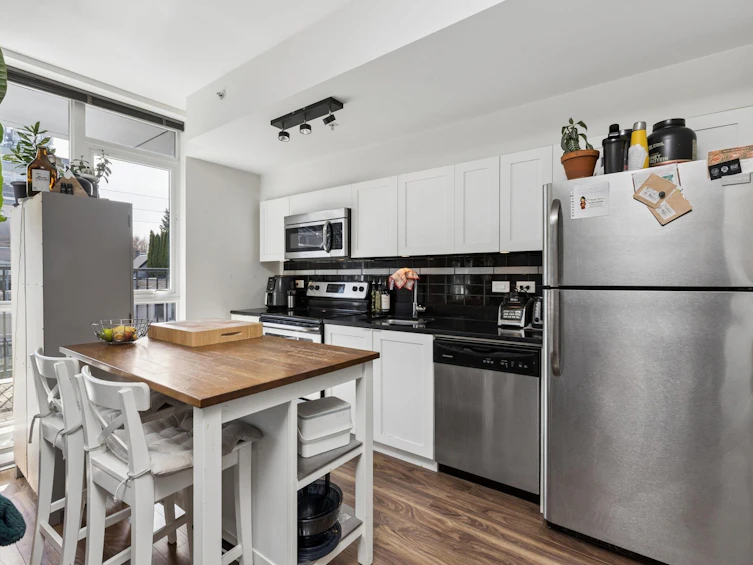 406-2511 Quebec Street, Vancouver, BC, V5T 0B6 - 7