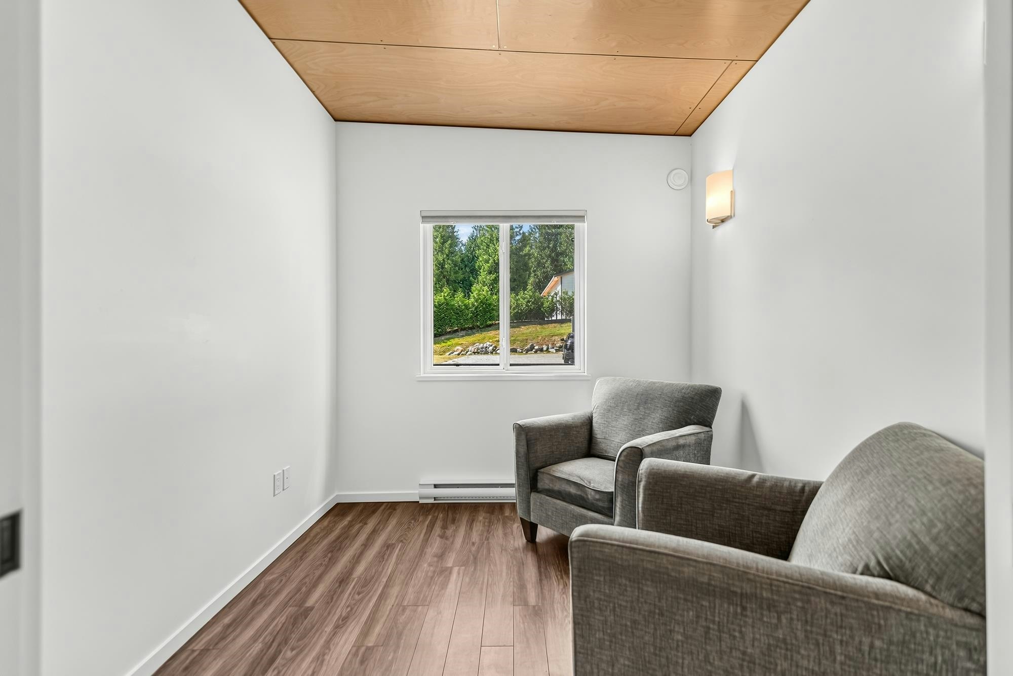 604 Woodland Avenue, Gibsons, BC, V0N 1V1 - 34