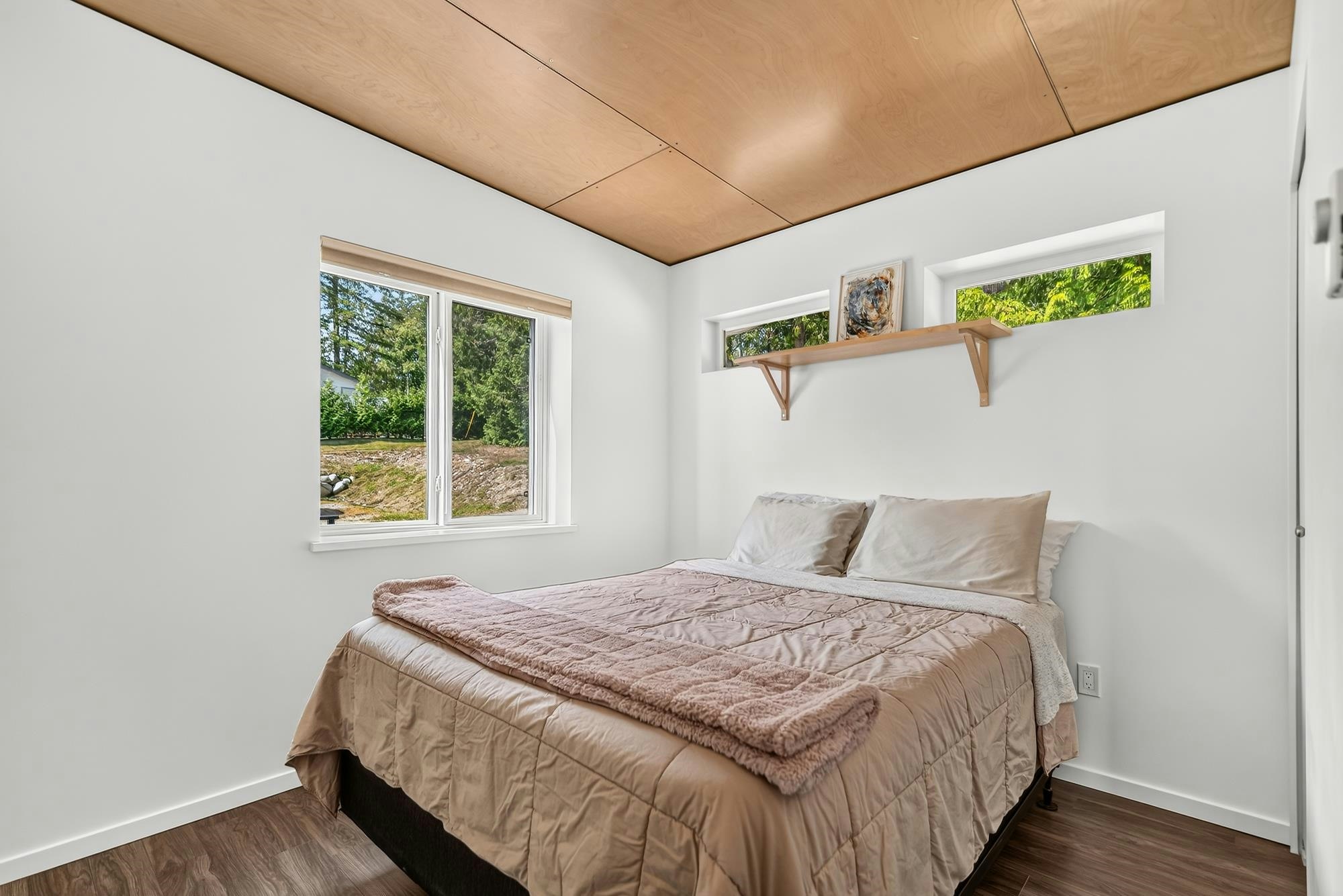 604 Woodland Avenue, Gibsons, BC, V0N 1V1 - 33