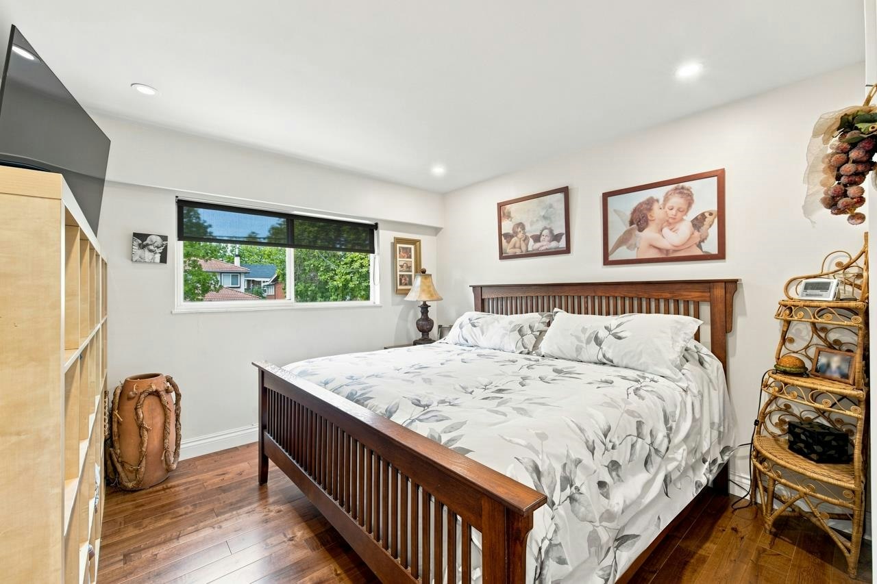 9211 Chapmond Crescent, Richmond, BC, V7E 1M6 - 14