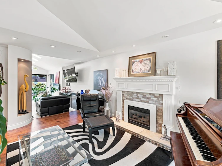 9211 Chapmond Crescent, Richmond, BC, V7E 1M6 - 5