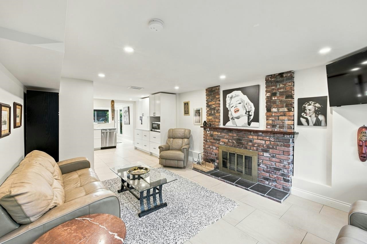 9211 Chapmond Crescent, Richmond, BC, V7E 1M6 - 21