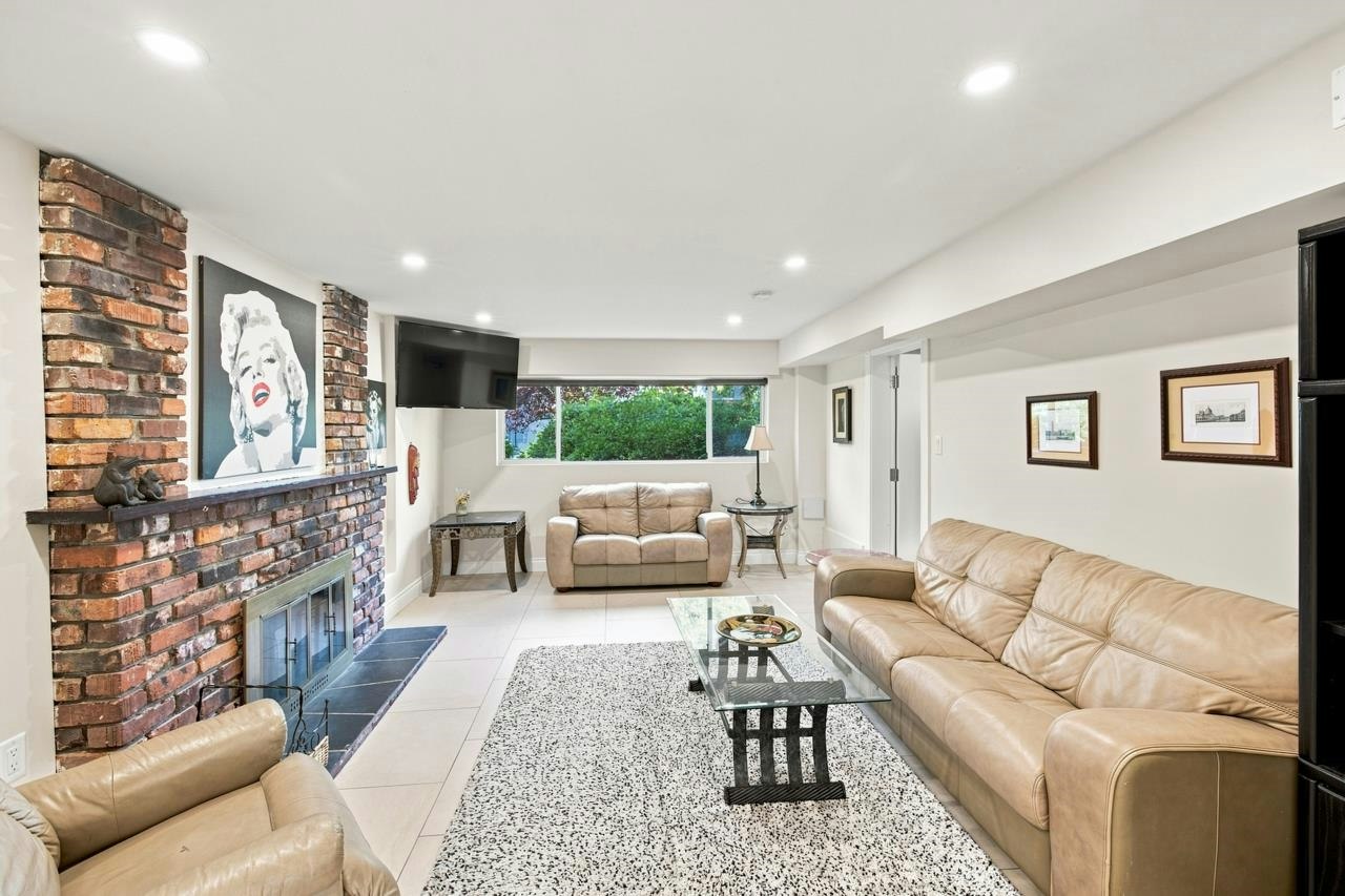 9211 Chapmond Crescent, Richmond, BC, V7E 1M6 - 22