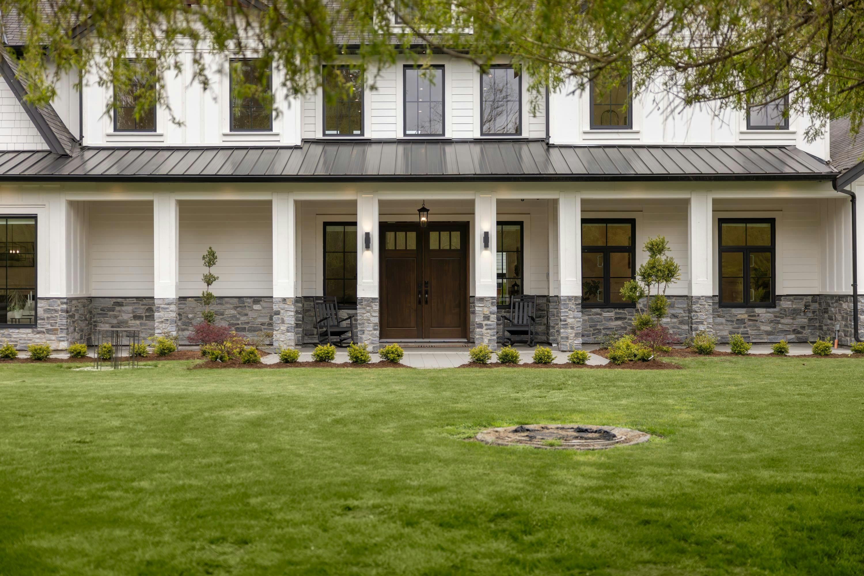 1-606 202 Street - 2