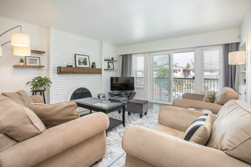 5228 Hollyfield Avenue - 3