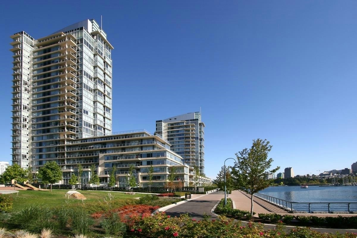 1505-428 Beach Crescent, Vancouver, BC, V5H 1V8