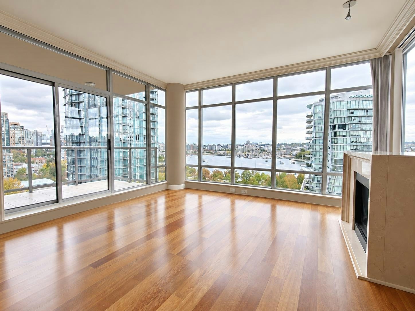 1505-428 Beach Crescent, Vancouver, BC, V5H 1V8 - 6