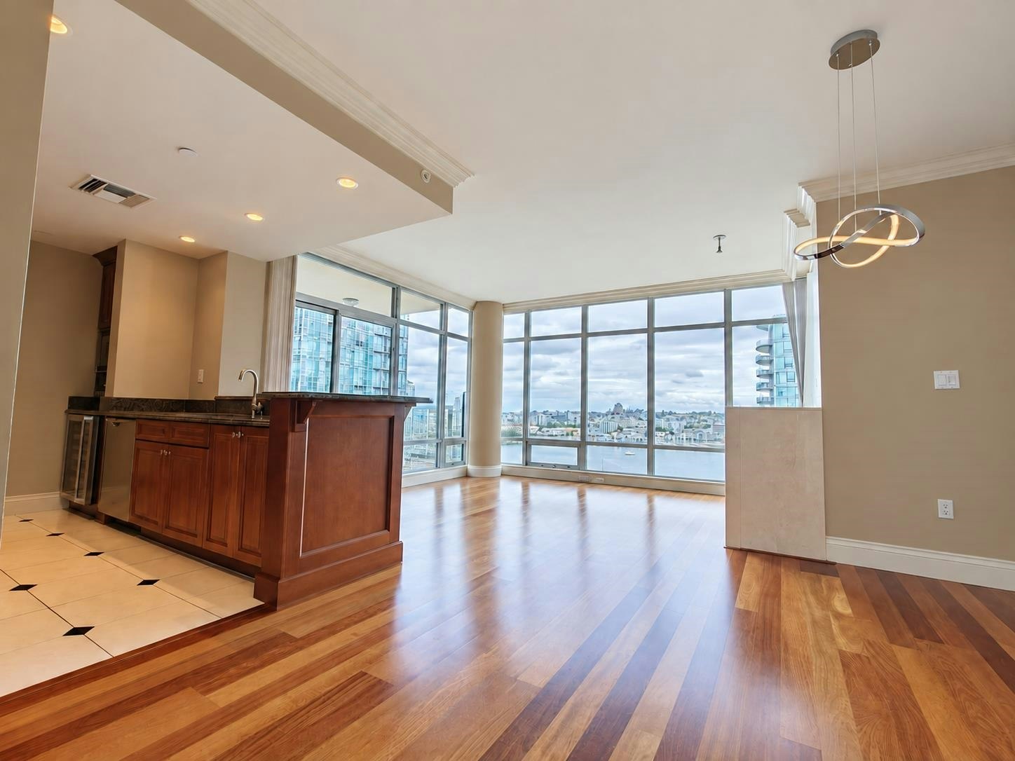 1505-428 Beach Crescent, Vancouver, BC, V5H 1V8 - 5