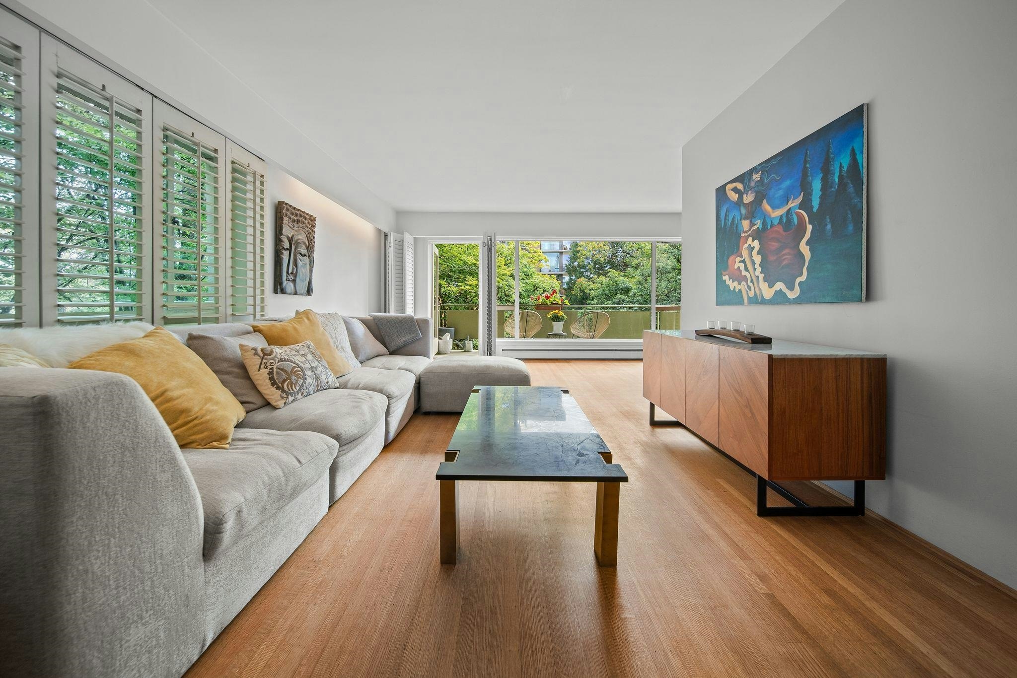 204-5475 Vine Street - 3