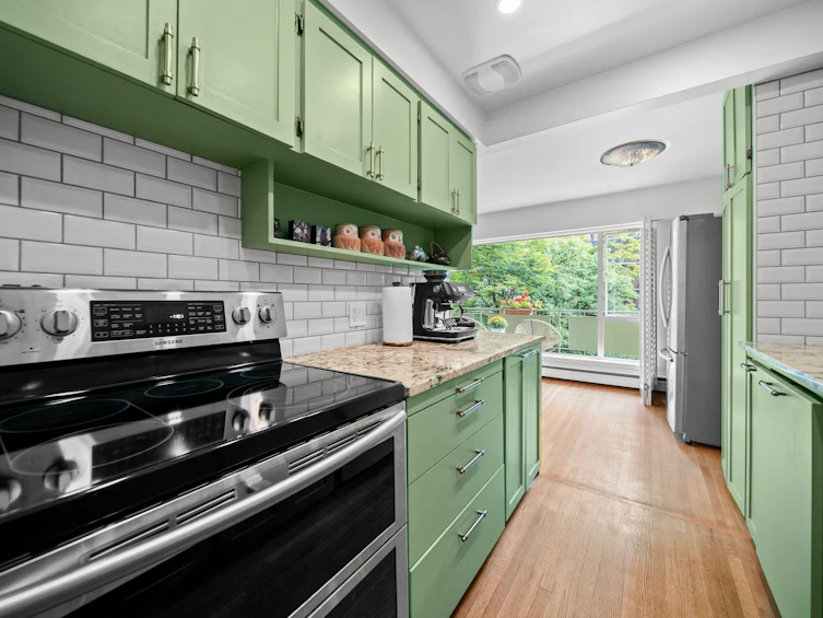 204-5475 Vine Street, Vancouver, BC, V6M 3Z7 - 11