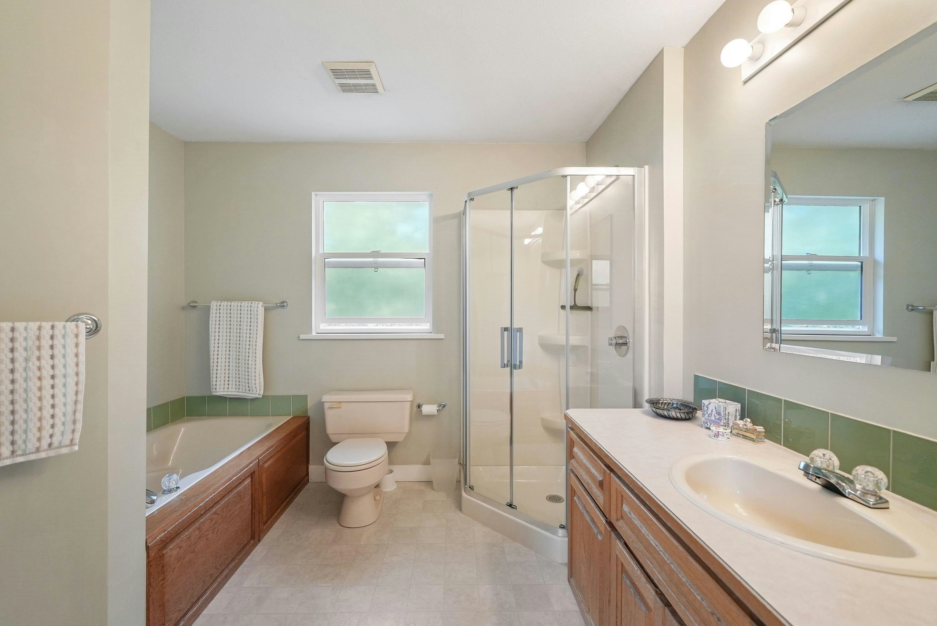 20094 24 Avenue, Langley, BC, V2Z 1Z7 - 23