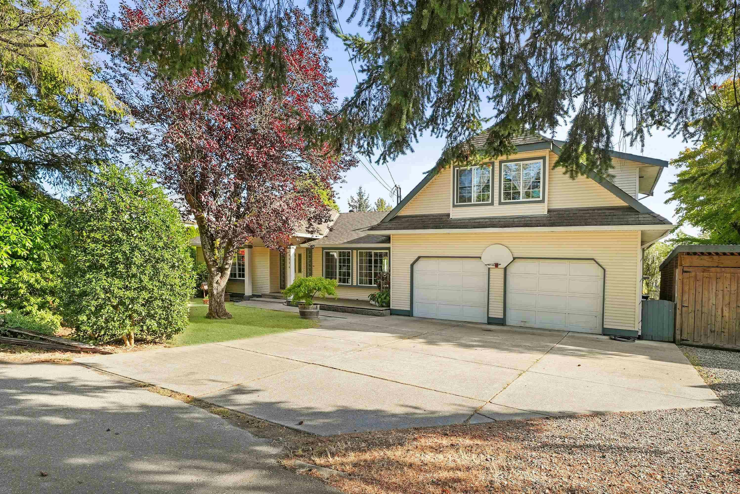 20094 24 Avenue, Langley, BC, V2Z 1Z7