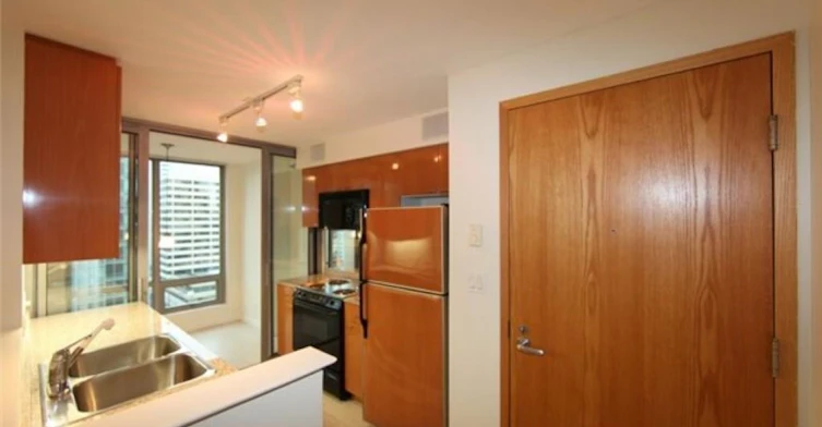 2105-1288 W Georgia Street, Vancouver, BC, V6E 4R3 - 4