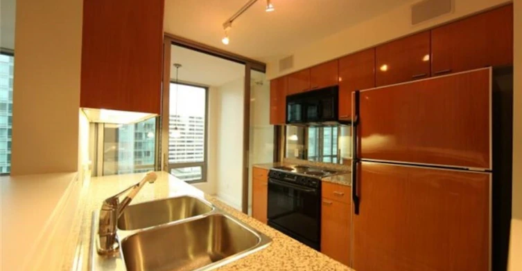 2105-1288 W Georgia Street, Vancouver, BC, V6E 4R3 - 3