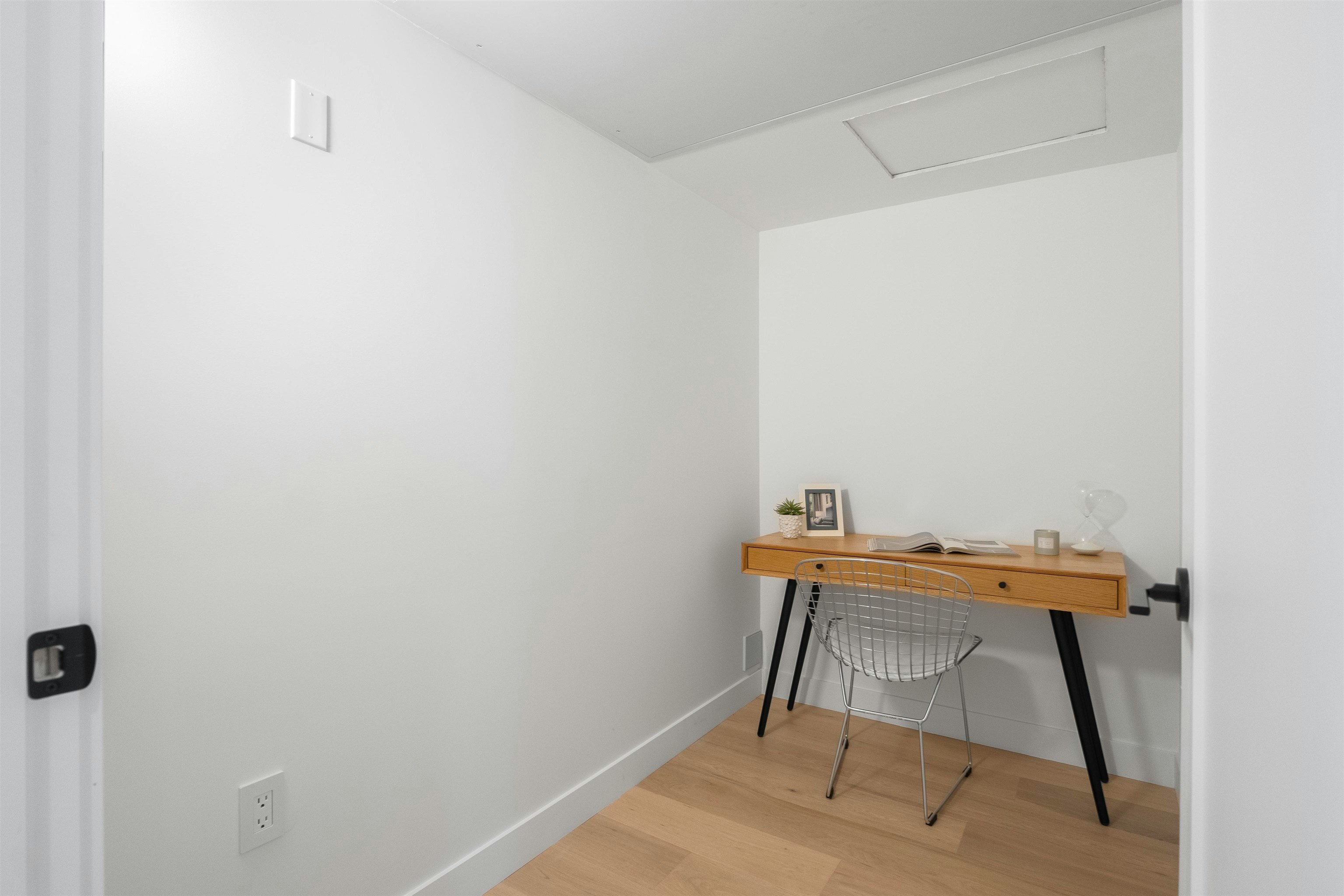 1010 W 52nd Avenue, Vancouver, BC, V6P 1H5 - 7