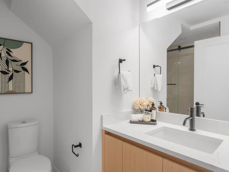 1012 W 52nd Avenue, Vancouver, BC, V6P 1H5 - 4