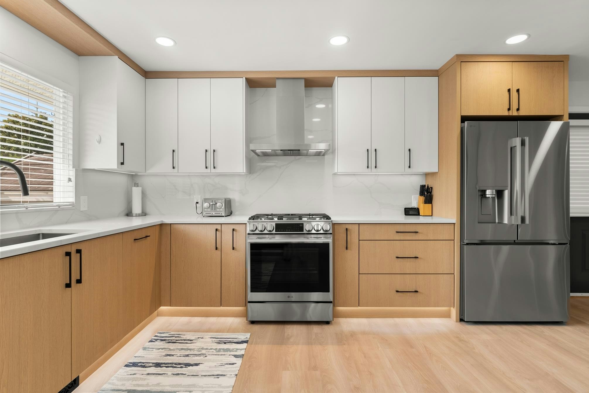9152 Klenner Drive, Burnaby, BC, V3N 4E5 - 9