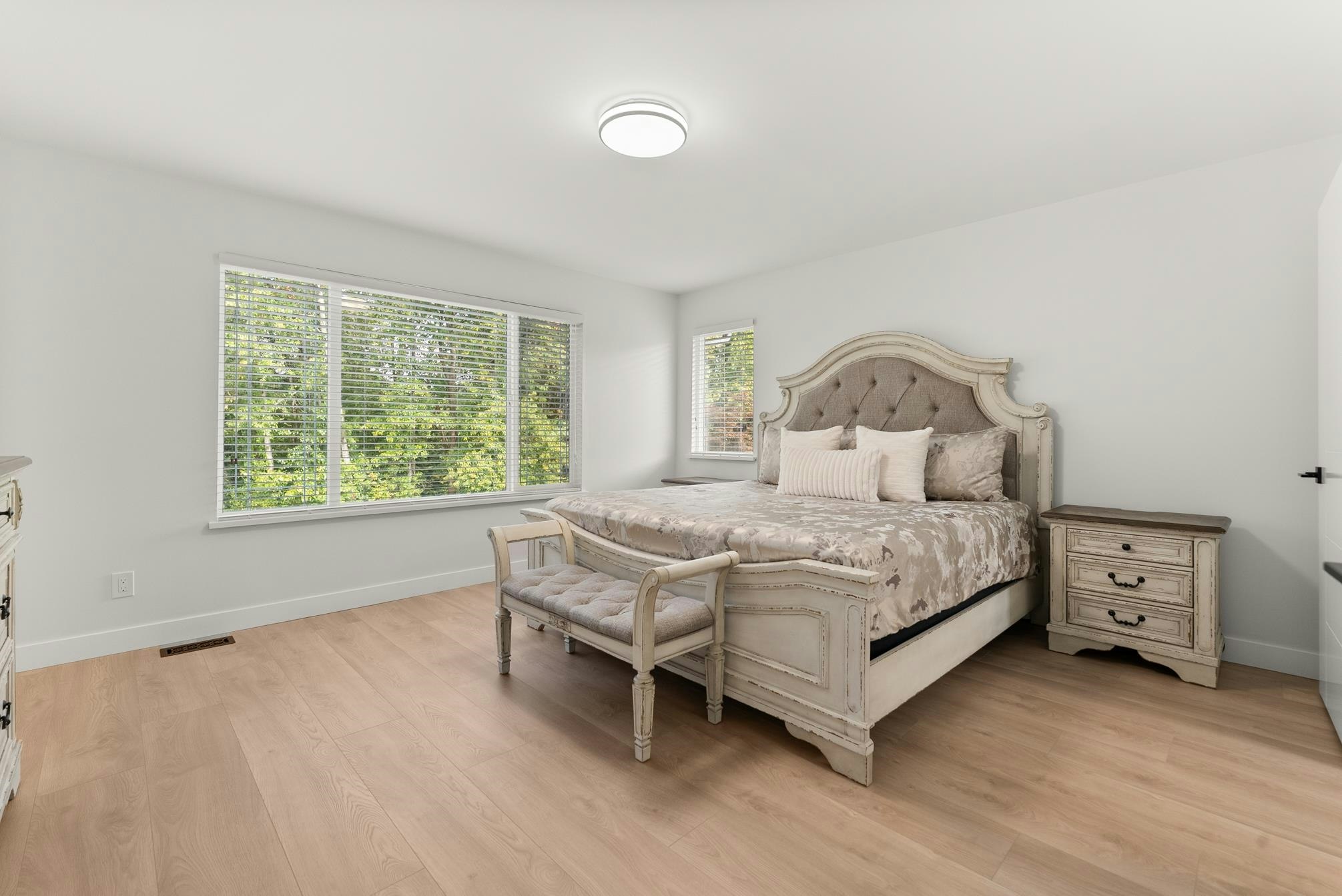 9152 Klenner Drive, Burnaby, BC, V3N 4E5 - 19