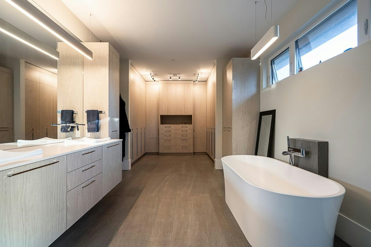 1877 126 Street, Surrey, BC, V4A 3P4 - 17