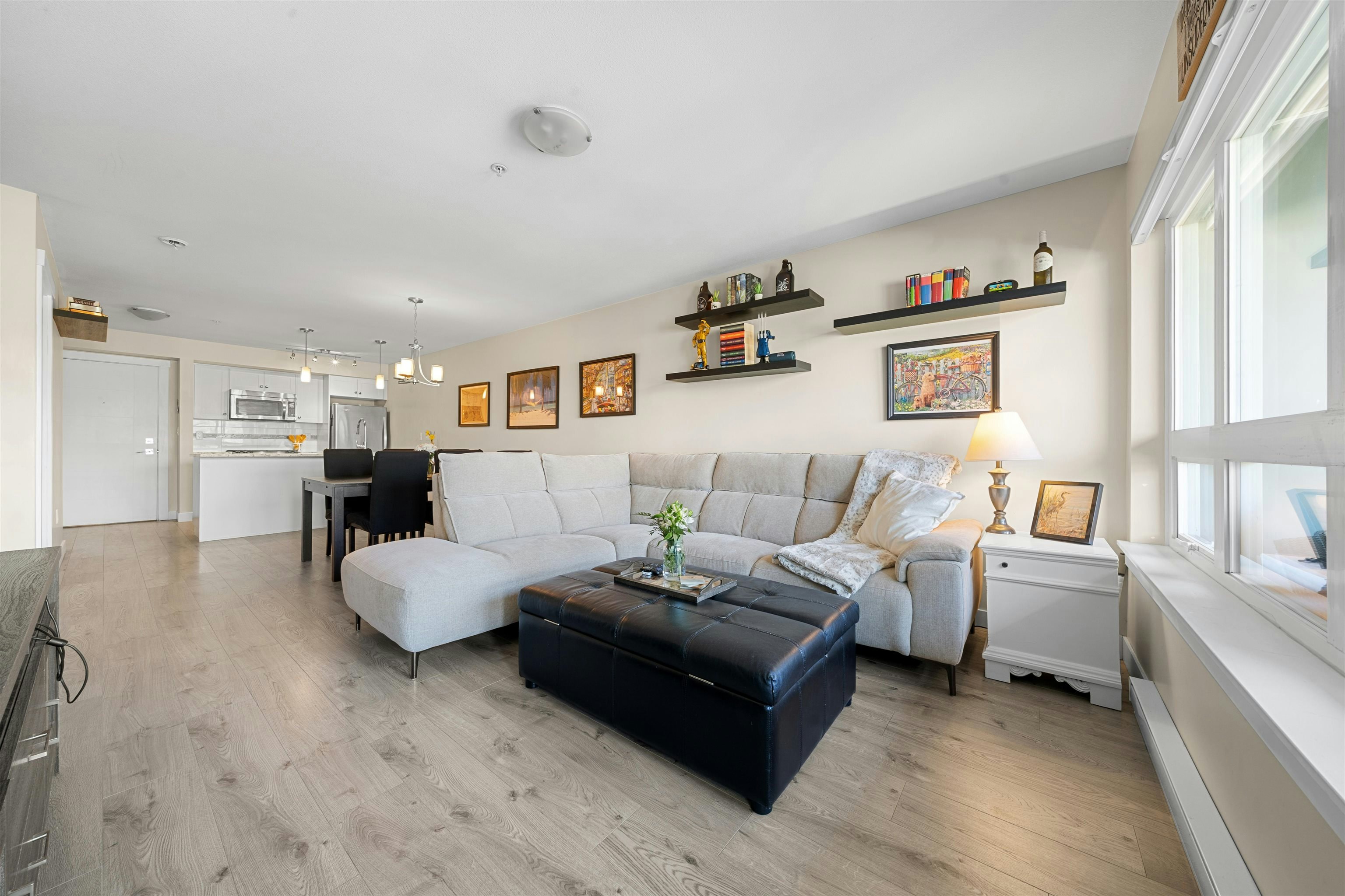 208-4815 55b Street, Delta, BC, V4K 3V7