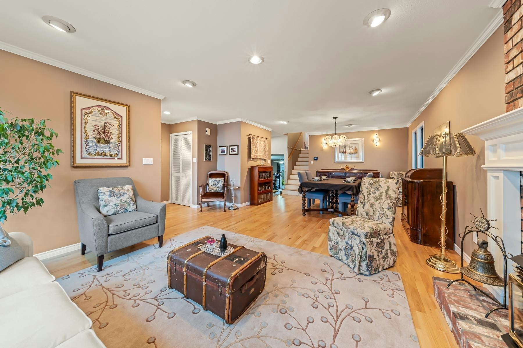 3162 Oxford Street, Port Coquitlam, BC, V3B 4C5 - 3