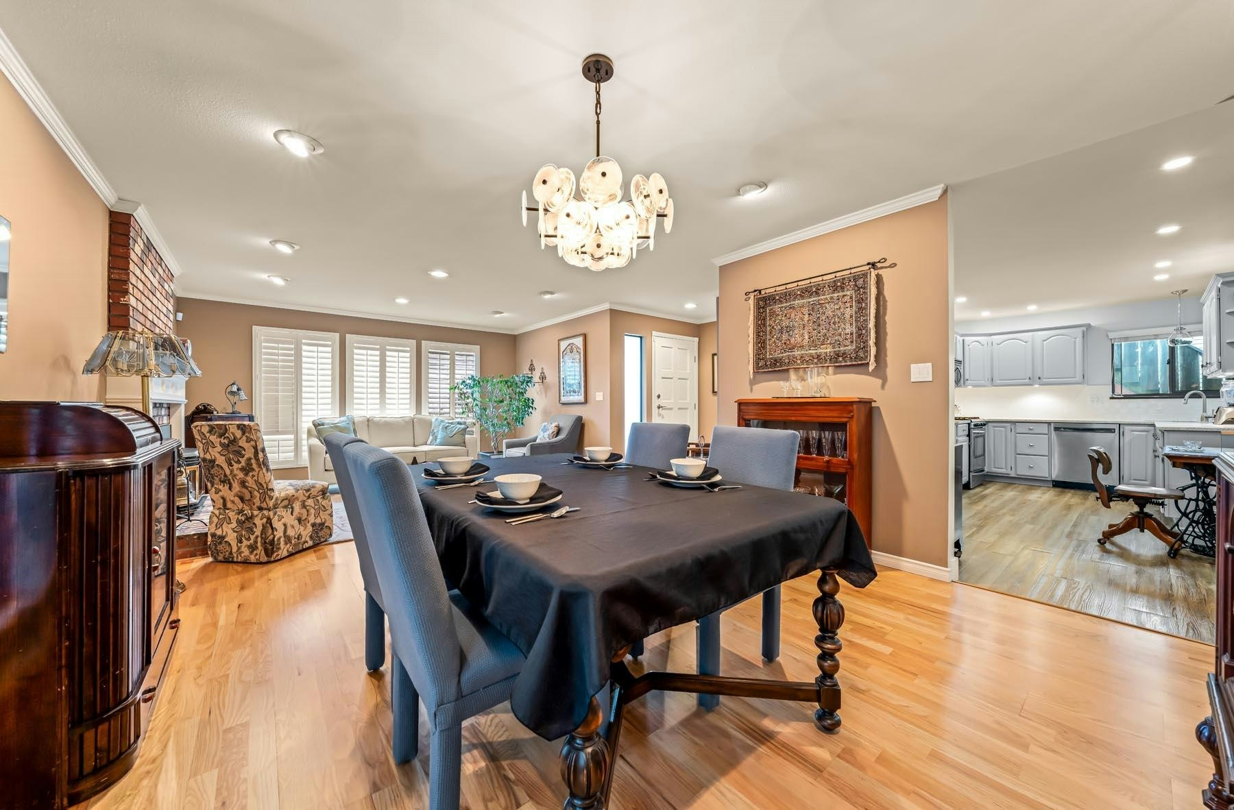 3162 Oxford Street, Port Coquitlam, BC, V3B 4C5 - 8