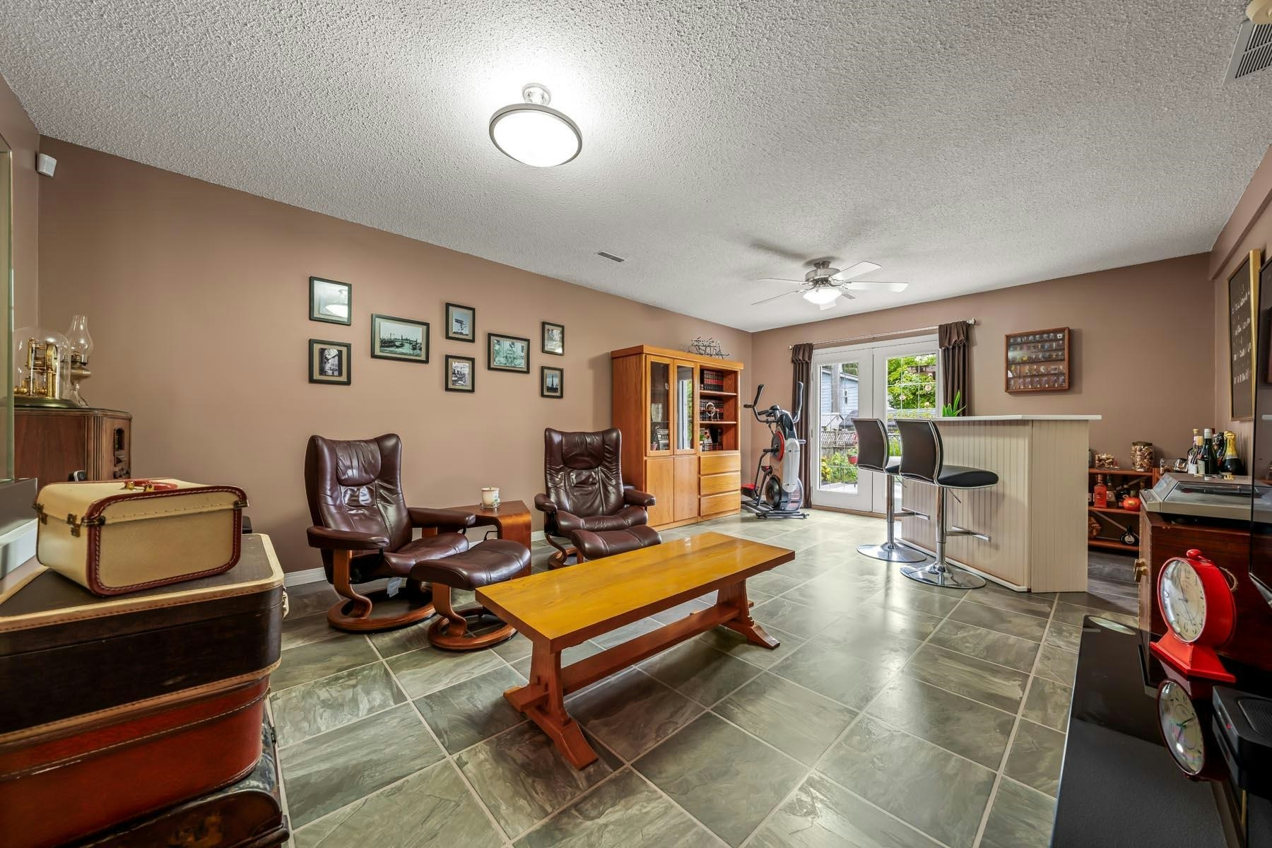 3162 Oxford Street, Port Coquitlam, BC, V3B 4C5 - 16