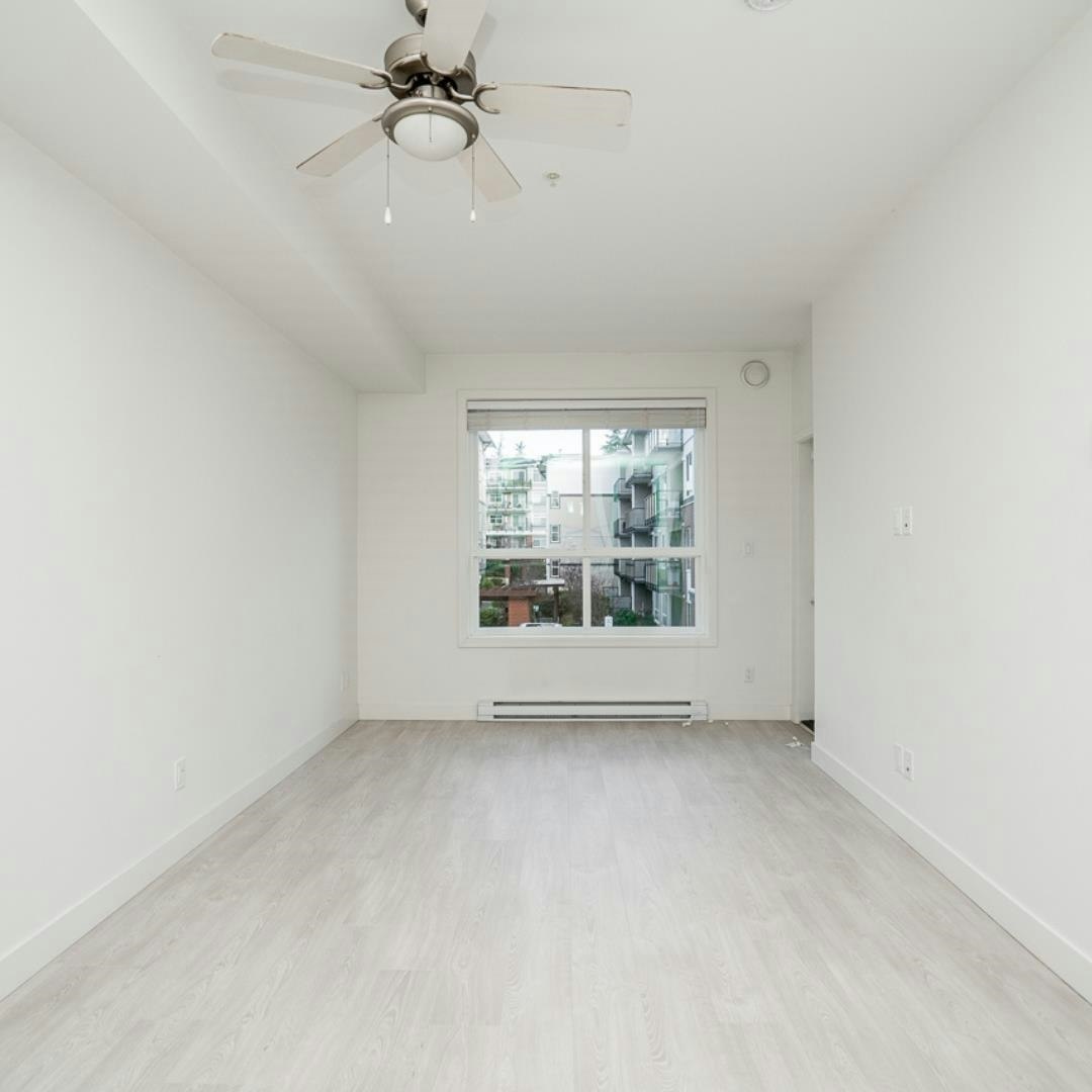 215-19567 64 Avenue, Surrey, BC, V3S 7H8 - 4