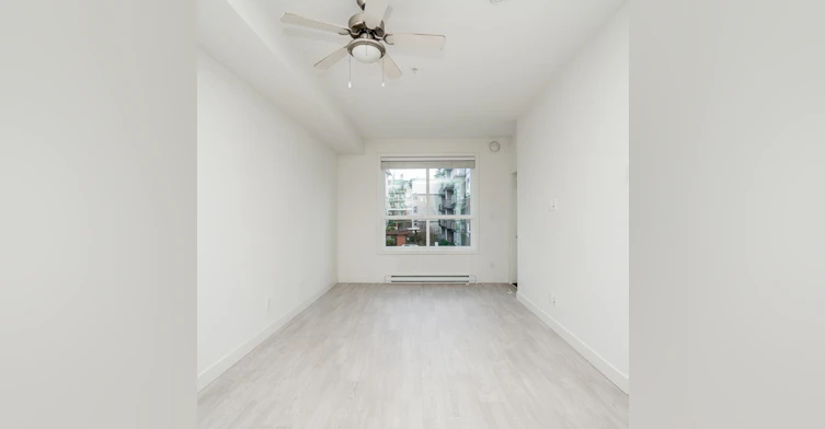 215-19567 64 Avenue, Surrey, BC, V3S 7H8 - 4