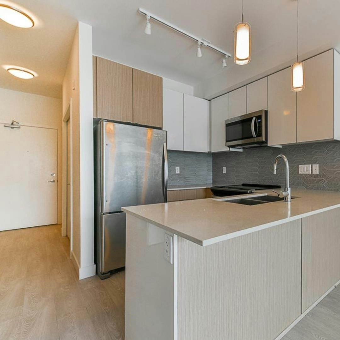 215-19567 64 Avenue, Surrey, BC, V3S 7H8 - 2