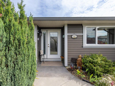 4784 Tamarack Place - 3