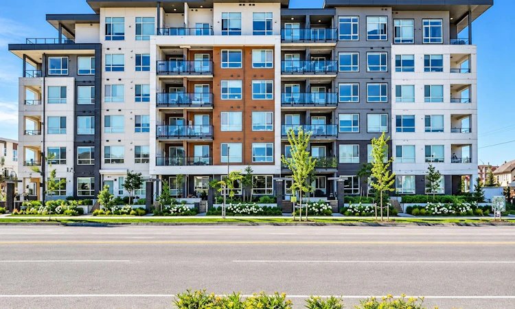 B316-20834 80 Avenue