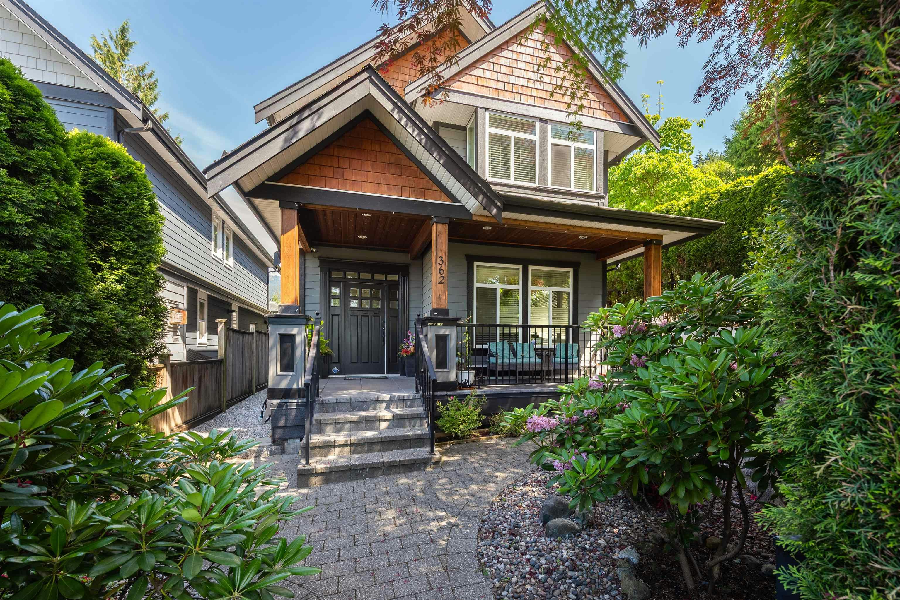 362 E 21st Street, North Vancouver, BC, V7L 3B8
