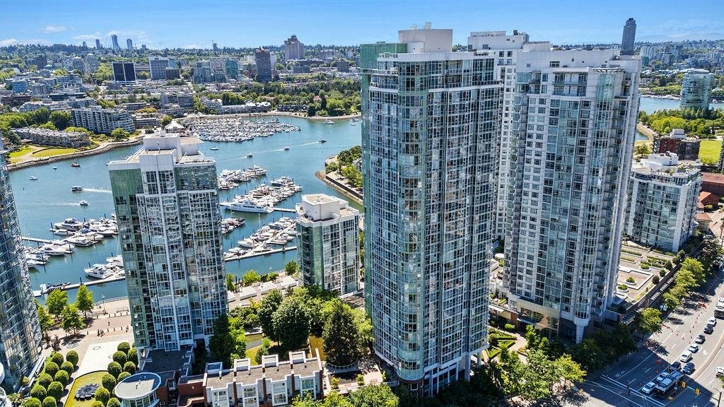 3302-193 Aquarius Mews, Vancouver, BC, V6Z 2Z2 - 30