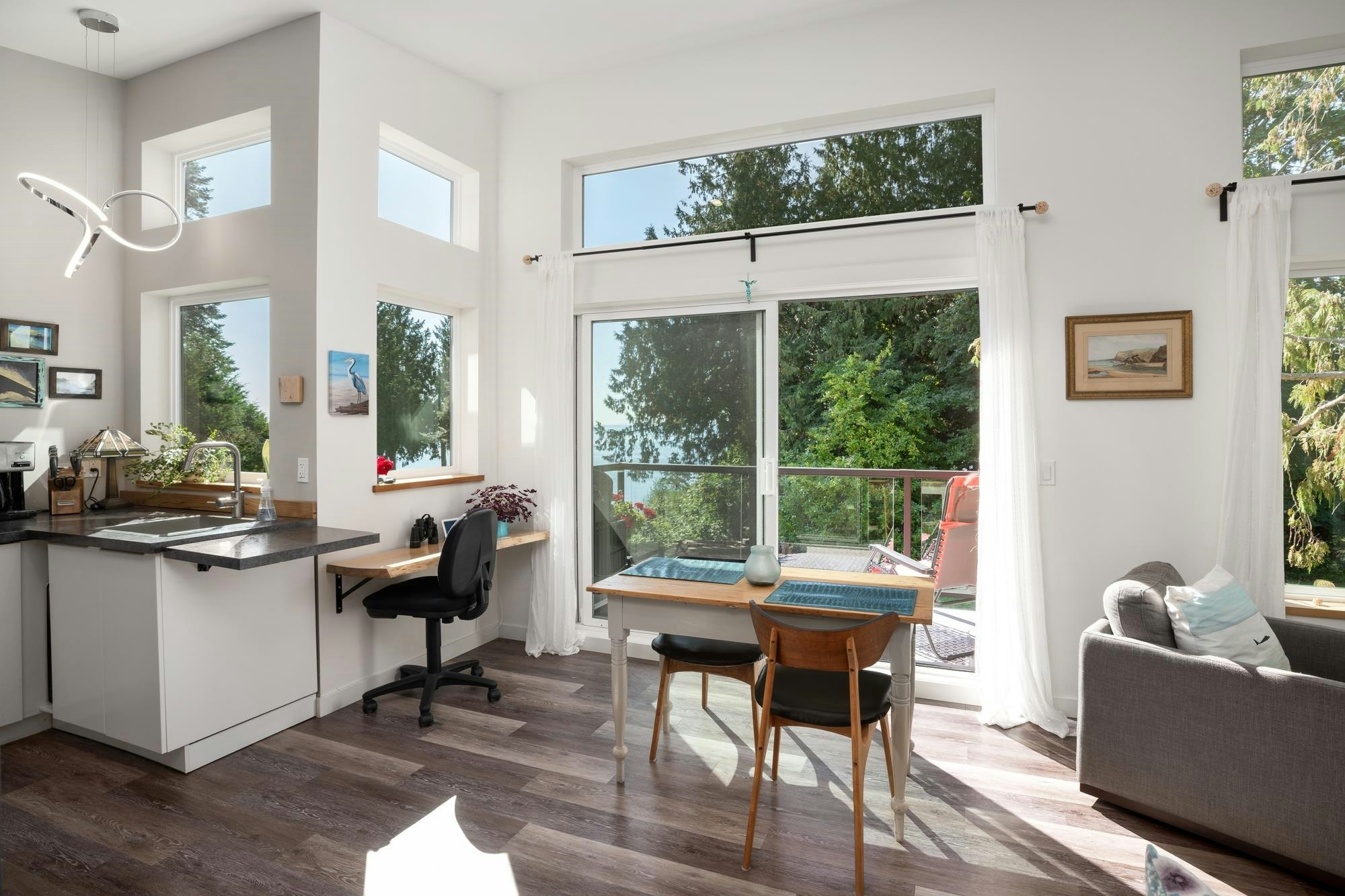 7835 Redrooffs Road, Halfmoon Bay, BC, V7Z 1A4 - 10