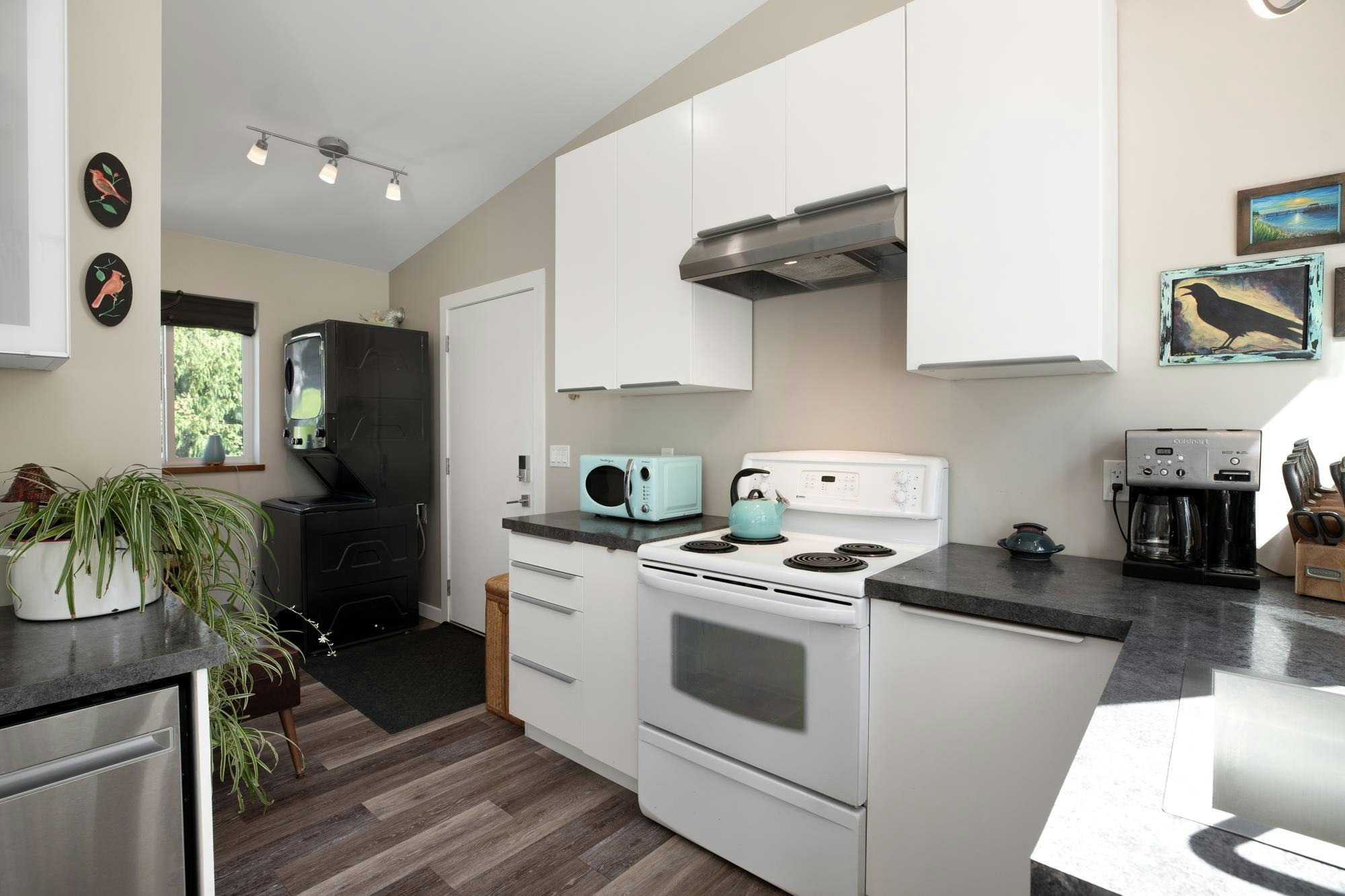 7835 Redrooffs Road, Halfmoon Bay, BC, V7Z 1A4 - 6