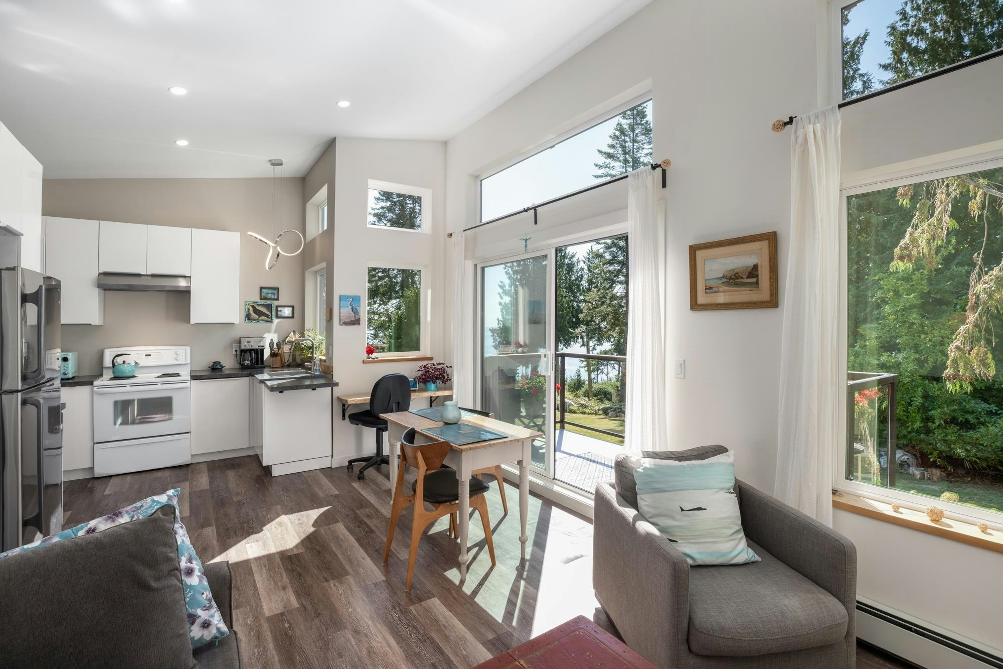 7835 Redrooffs Road, Halfmoon Bay, BC, V7Z 1A4 - 13