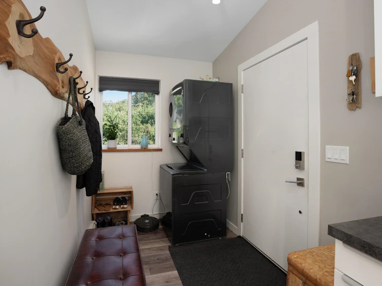 7835 Redrooffs Road, Halfmoon Bay, BC, V7Z 1A4 - 20