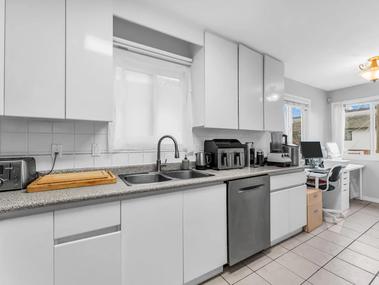 2808 Horley Street, Vancouver, BC, V5R 4R9 - 17