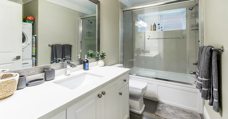 2129 E 46th Avenue, Vancouver, BC, V5P 1P3 - 11