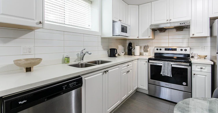 2129 E 46th Avenue, Vancouver, BC, V5P 1P3 - 10